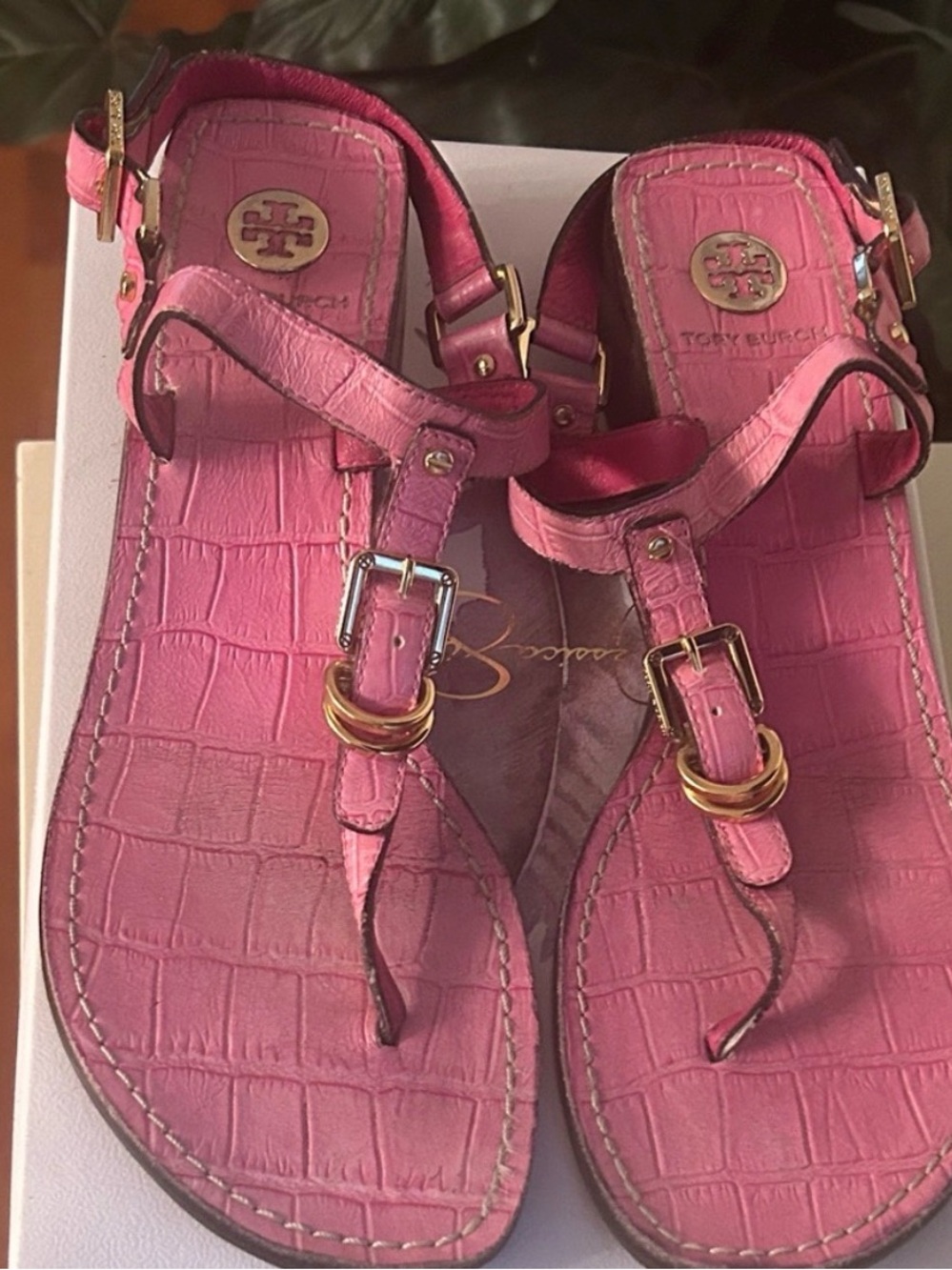 Tory Burch Pink Croc-Pattern Sandals - Picture 7 of 10